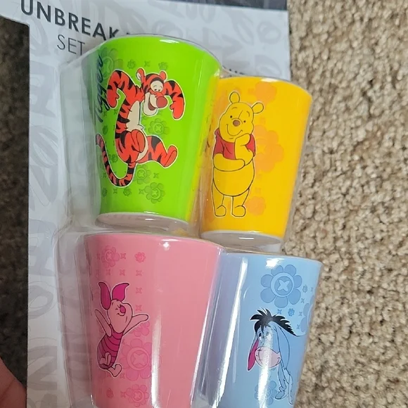 Disney Winnie The Pooh Cups - Picture 4 of 6